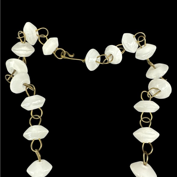 Vintage Brass Mayan Bohemian Carved White Onyx Necklace 27 inches - Picture 5 of 5